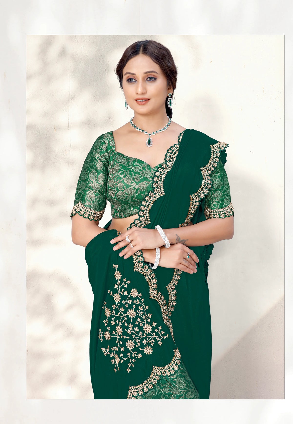 FESTIVE WEAR DESIGNER SAREE COLLECTIONS 44113