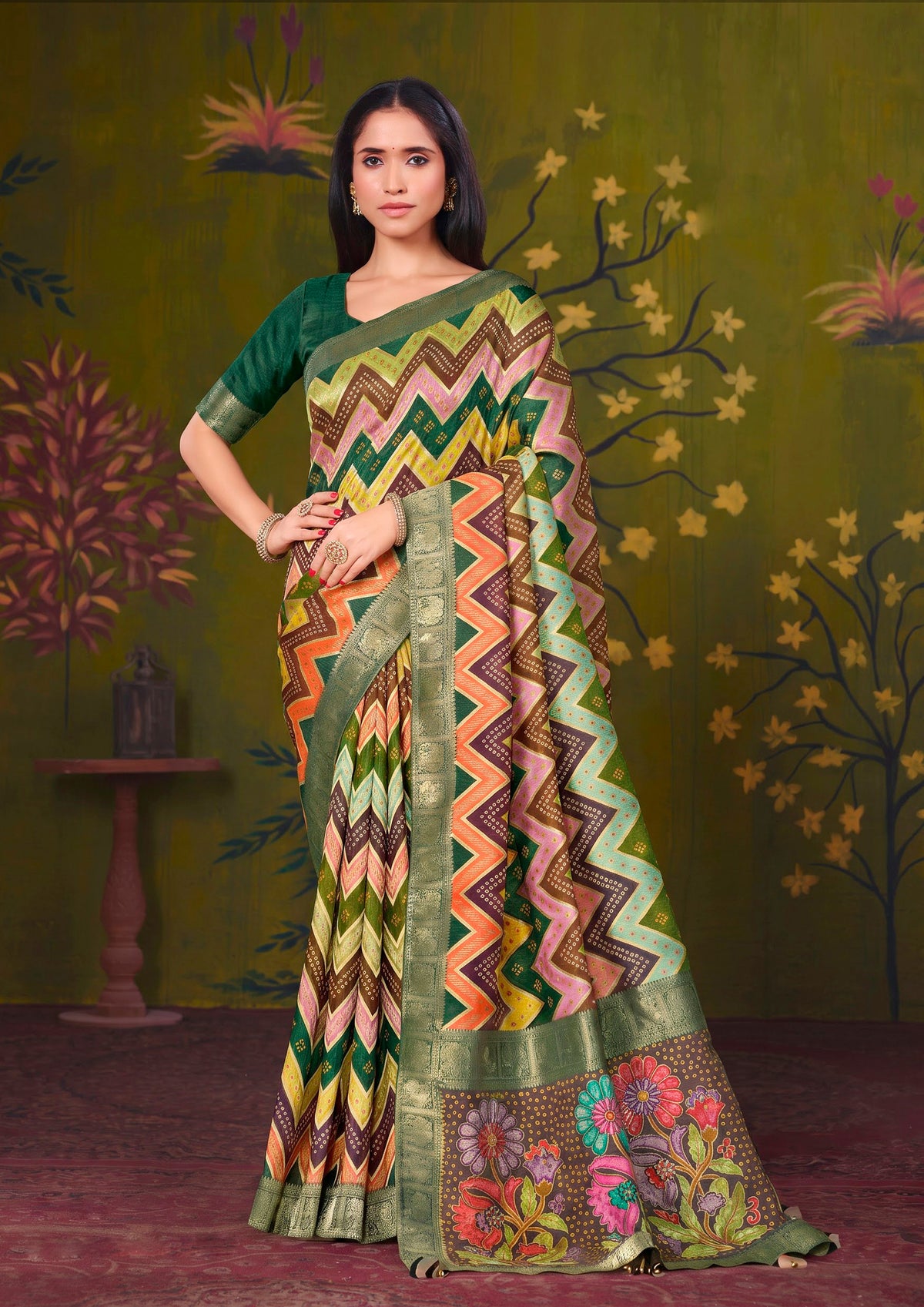 rooh-roshni-shimmer-saree-detailed-view