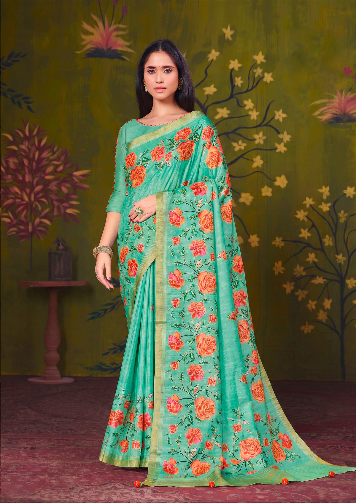 rooh-tara-contemporary-saree-full-view

